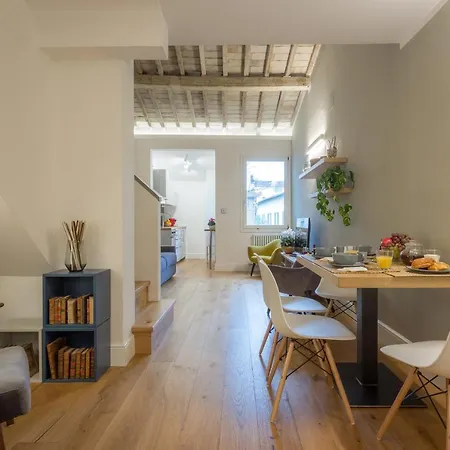 Residenza Il Conte Апартаменты Флоренция